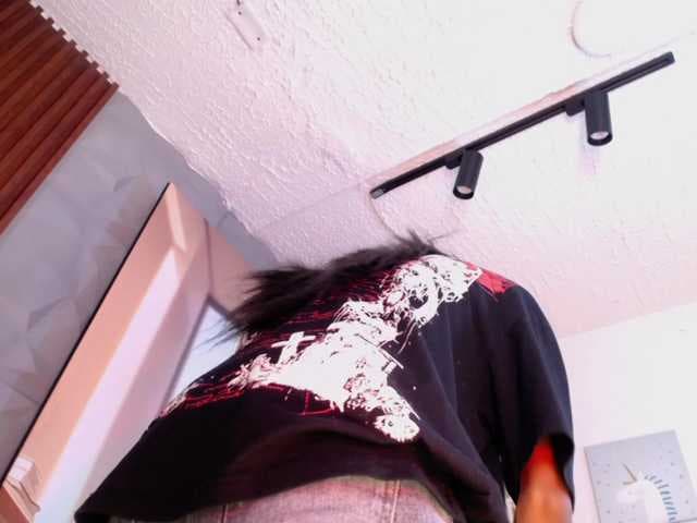 Sofi-Thomas live cam