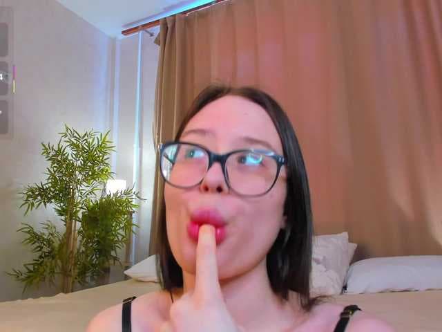 Jessica-Soon live cam