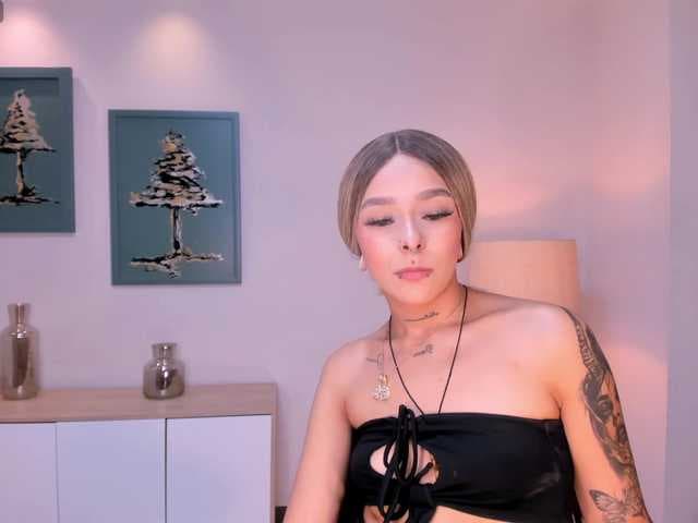 ClaireDawson live cam