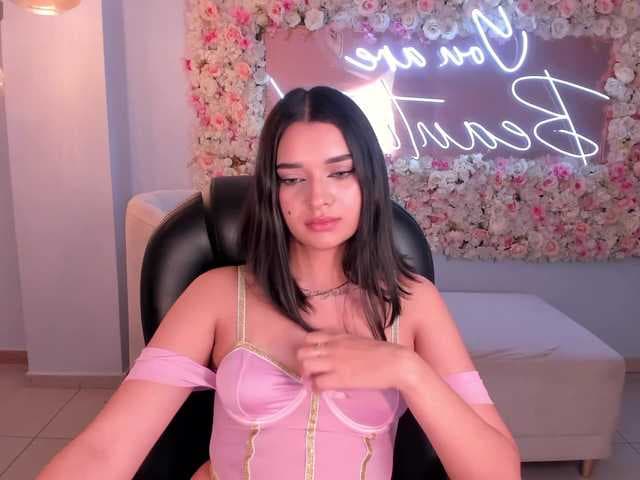 SkyDelacroix live cam