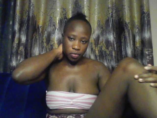 honeyAfterdark live cam