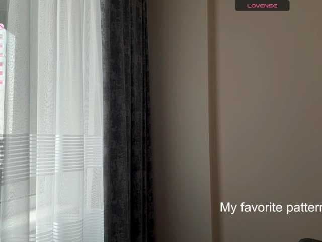 AlyshaJerome live cam on BongaCams