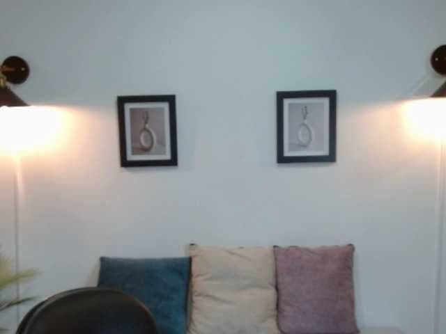 ValeriaGomezz live cam