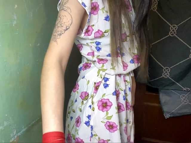 DelindaHeitner live cam