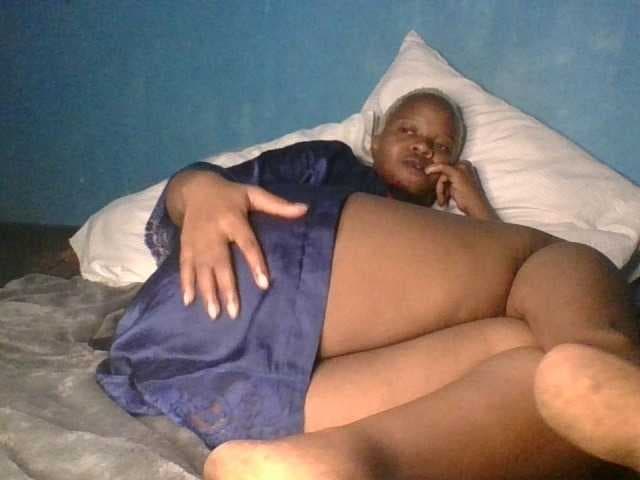 Melaninfetish02 live cam