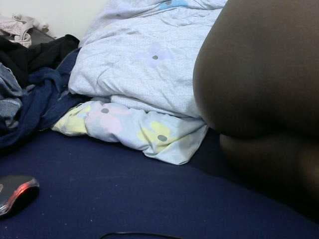 sexysharo live cam on BongaCams