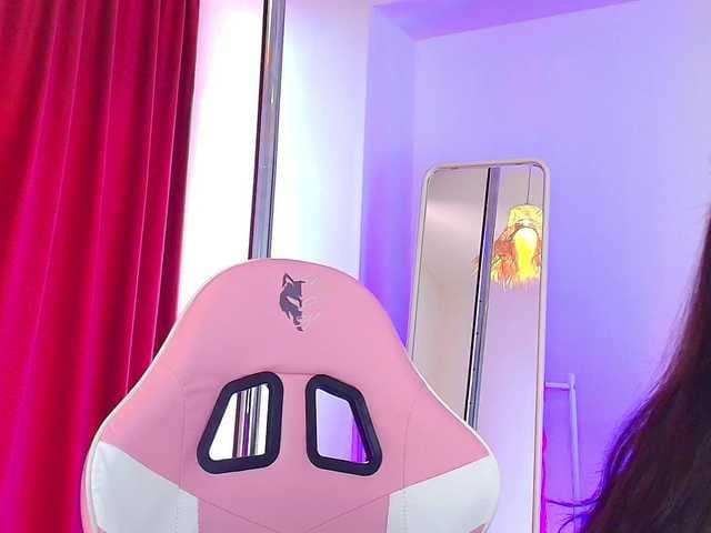 SlimTemptation live cam