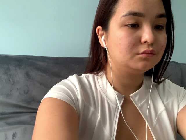 LoiseFlierl live cam on BongaCams