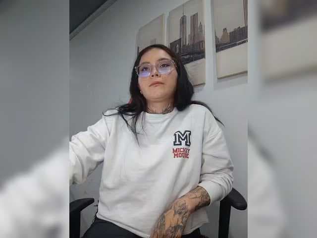 HANNA-HOT77 live cam