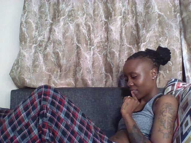 Sweetpassion21 live cam