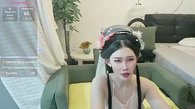 NANA-EET live cam