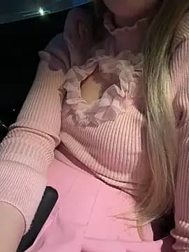 Pussyinpublic live cam