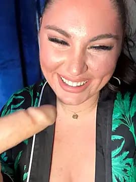 lovely_beast live cam