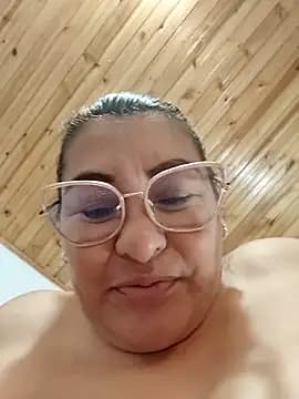 AlexxiaaMat live cam
