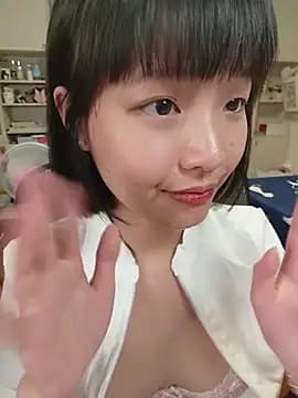 87wawa live cam on Stripchat