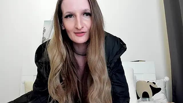 Kitty_Player live cam on Stripchat