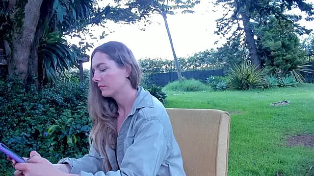 Angiehuston1 live cam