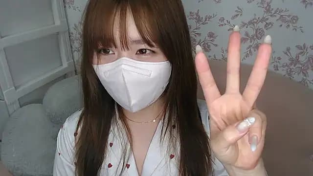 mei_hosina live cam on Stripchat