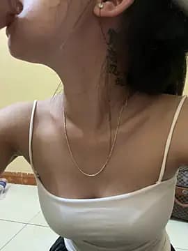 bimbim-bup live cam on Stripchat