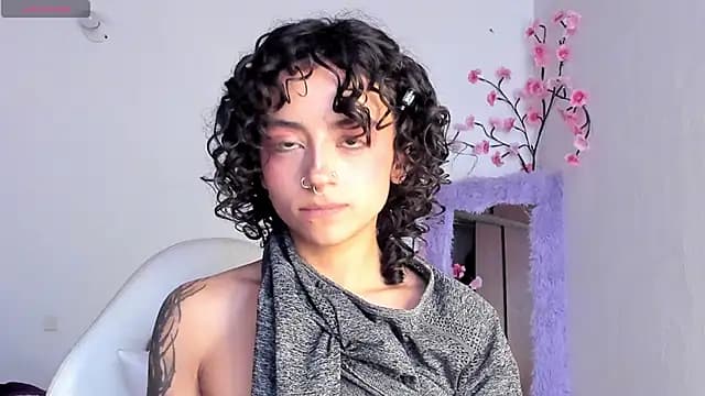 sami_monroe live cam on Stripchat