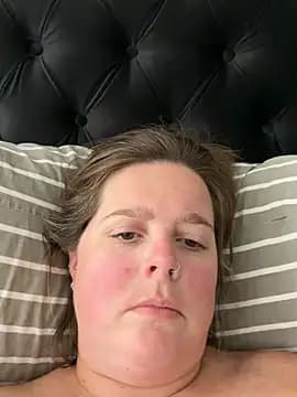 Prettykate1210 live cam