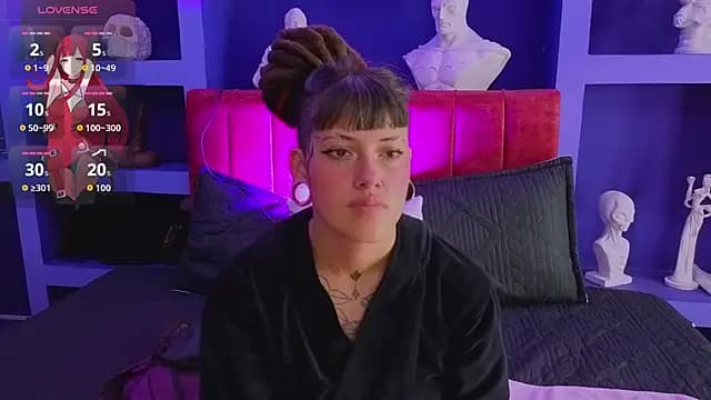 _sharlotte777 live cam