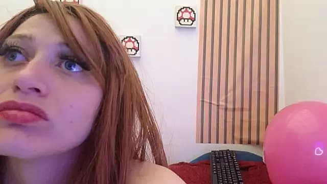 Caroline_hernandes live cam