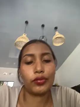 Genesis_18_ live cam