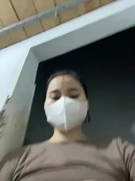 Zinsetka live cam on Stripchat