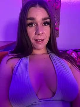 MaggyMayI live cam on Stripchat