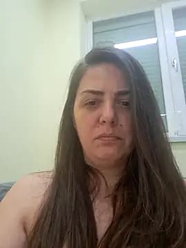 Arya_Malone live cam on Stripchat