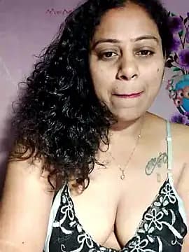 JENNIFERtamil live cam