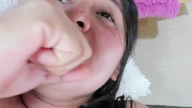 Cuty_sexy_hot live cam