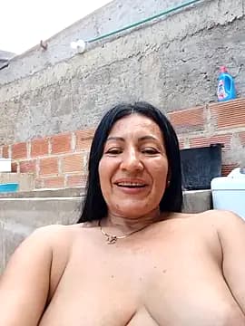 maturexxxnaughty live cam