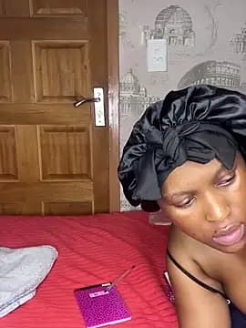 Bellabootie live cam