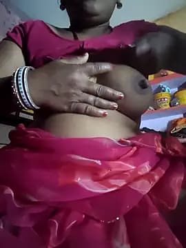 Reena_lodha live cam