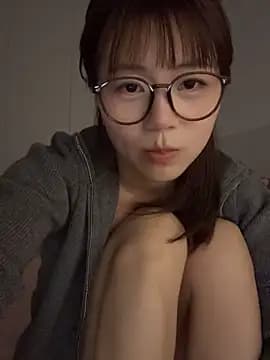 Nana-3 live cam