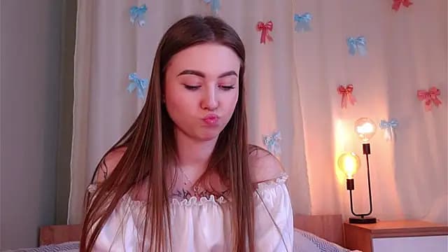 LorileeRuetz live cam