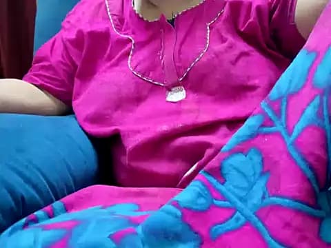 TamilDreamgirl08 live cam