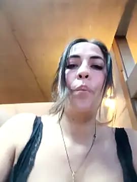 Lena-32 live cam