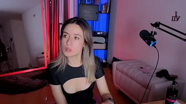 Nicky_sexfire live cam