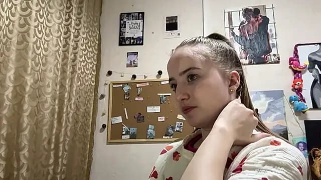 SabinaHaggen live cam