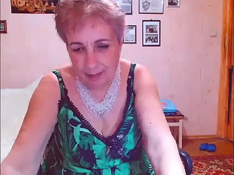 Victoria5643 live cam