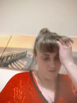 CoddessCrystal live cam on Stripchat