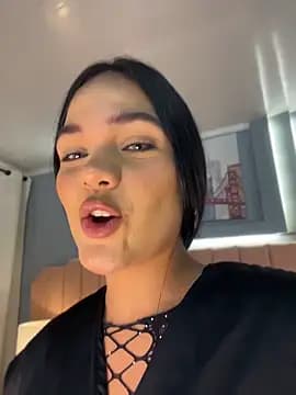 Bella-Ferrer live cam