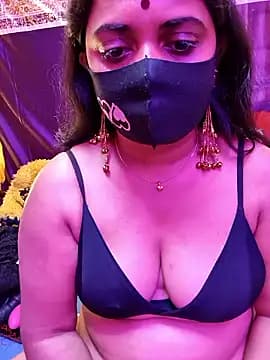 nisha_baby2 live cam on Stripchat