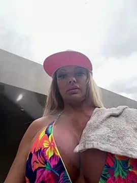 chanelstjames live cam