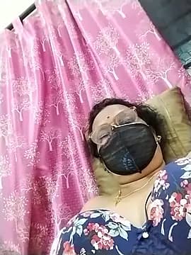 Falguni45454 live cam