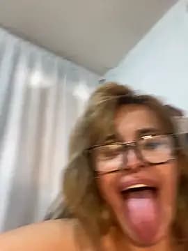 SahoryHorny live cam