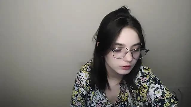 Sun_Shine__ live cam on Stripchat